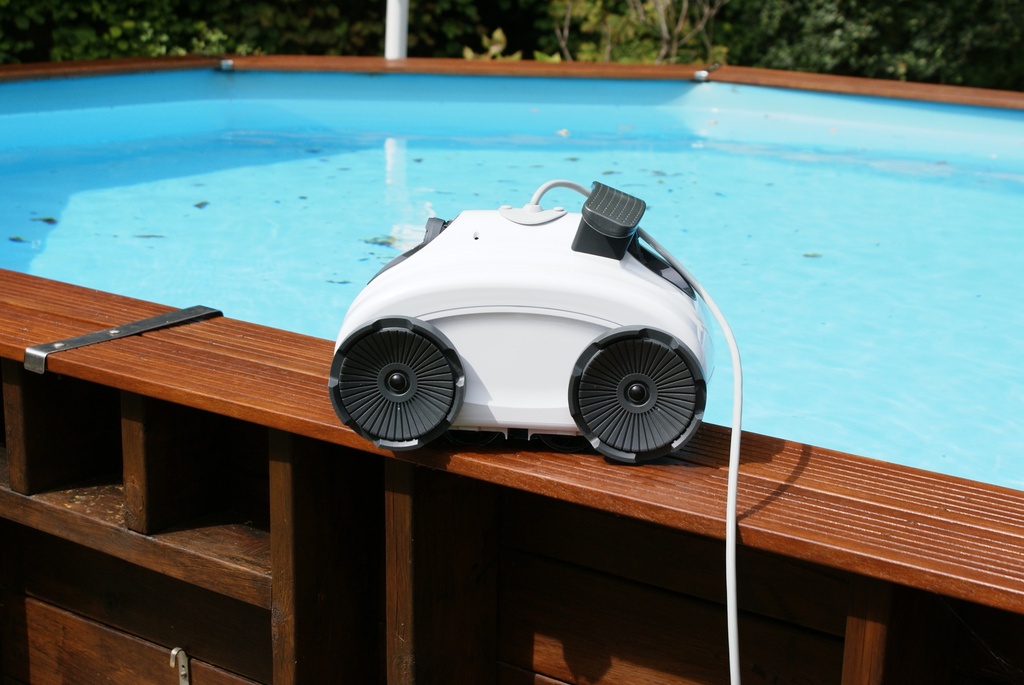 nadering Vijandig Gedateerd Interline automatische zwembadrobot | automatische bodemzuiger | King Crab  | PoolPlaza